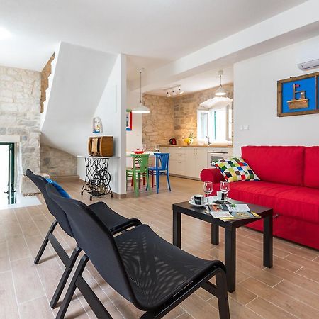 Rustical 2 Apartment Baska Voda Luaran gambar