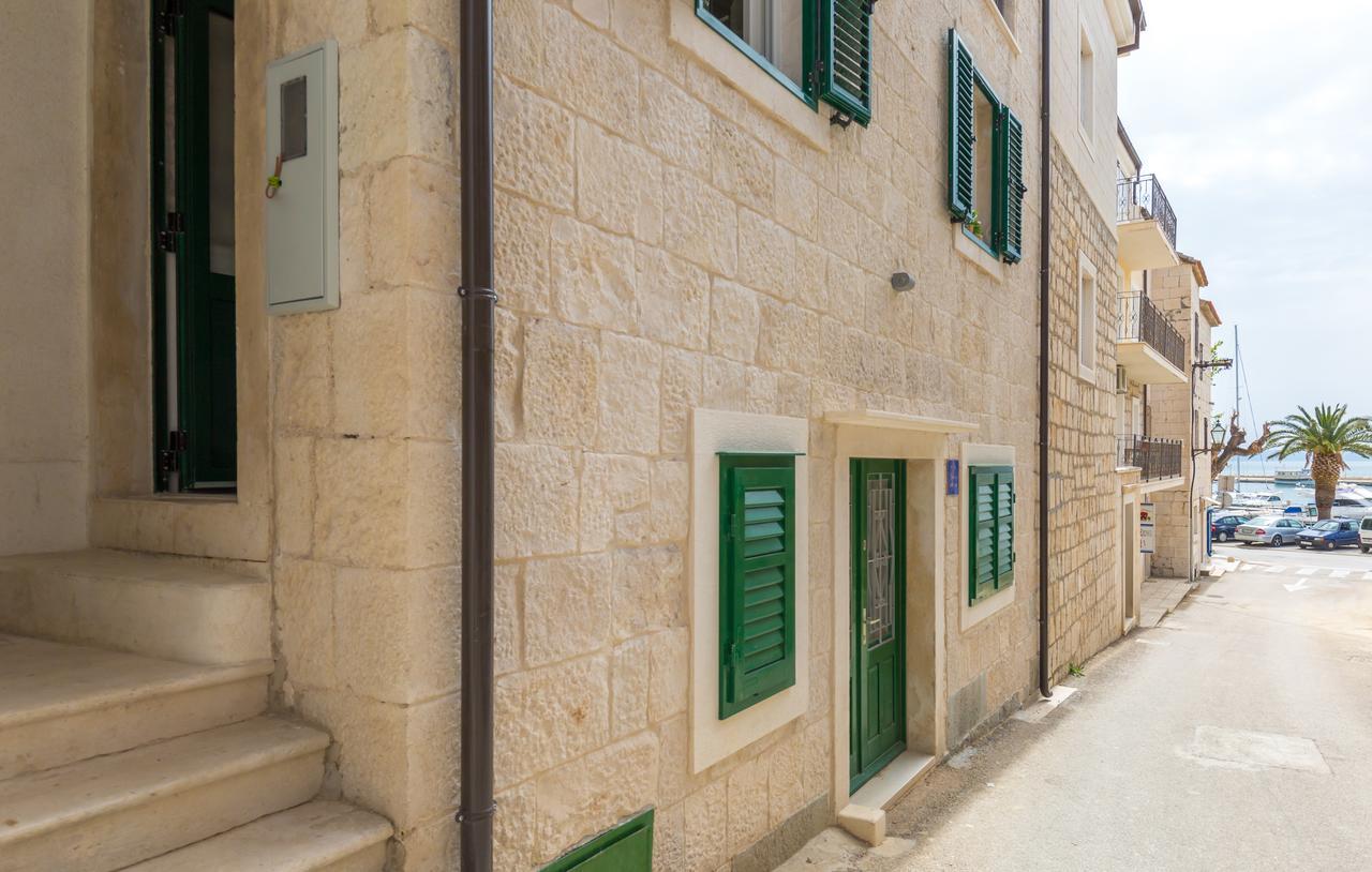 Rustical 2 Apartment Baska Voda Luaran gambar