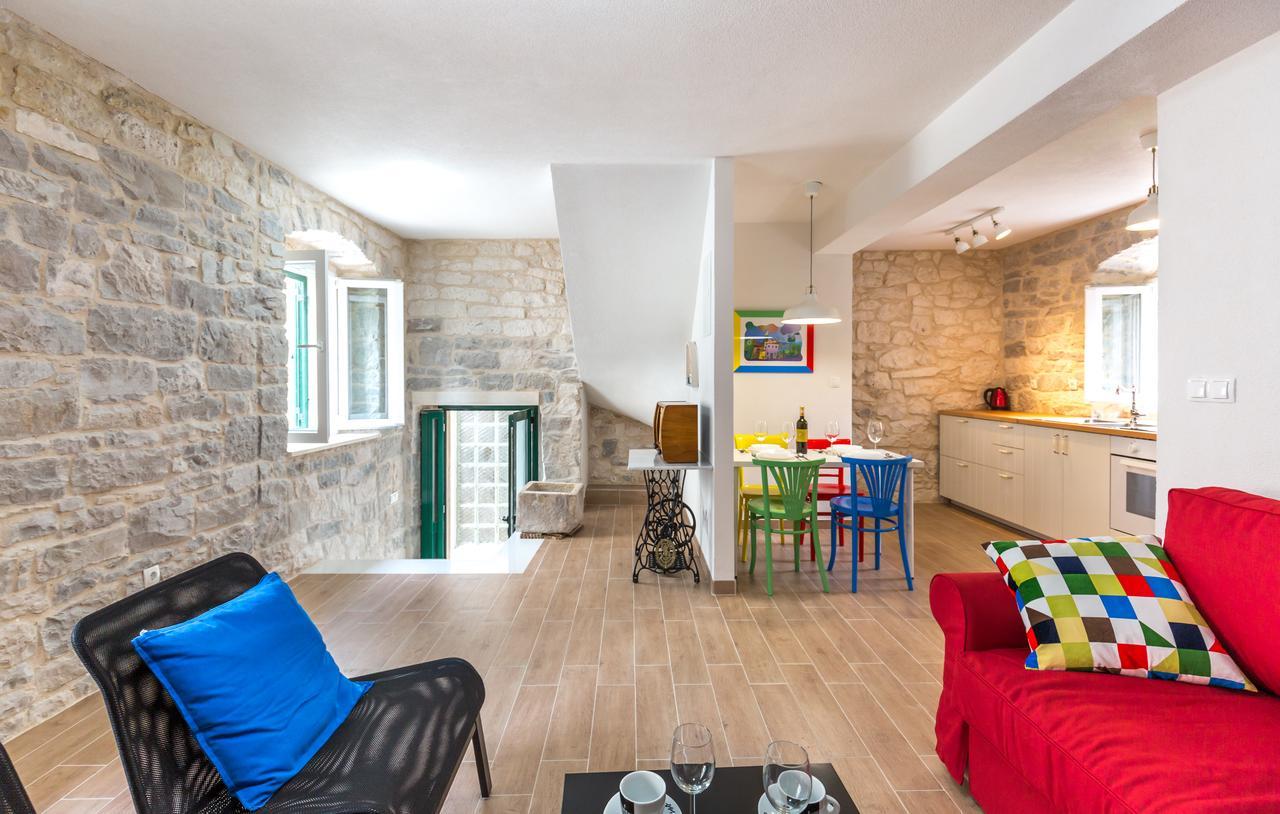 Rustical 2 Apartment Baska Voda Luaran gambar