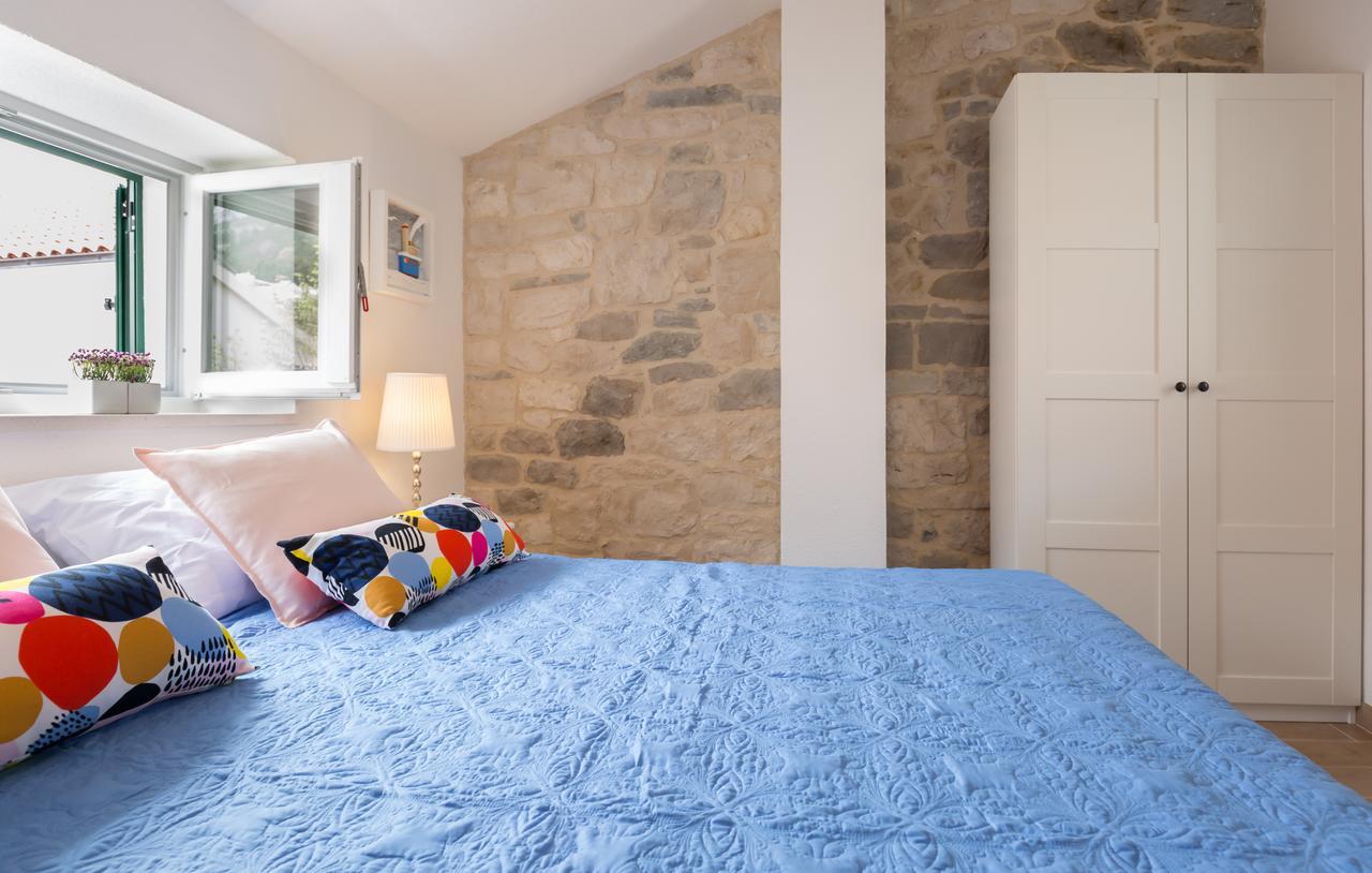Rustical 2 Apartment Baska Voda Luaran gambar