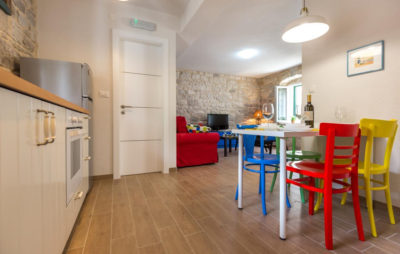 Rustical 2 Apartment Baska Voda Luaran gambar